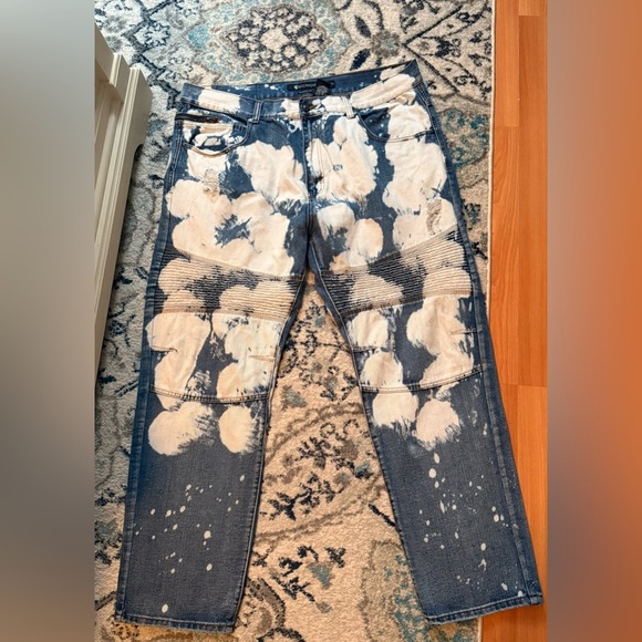 Rocawear Mens Classic Straight Leg Jeans with Artistic Bleach Pattern Tag Sz 44 - Picture 1 of 15